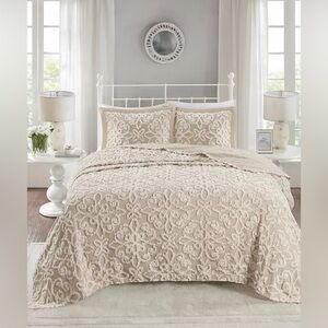 🪴MADISON PARK SABRINA TUFTED CHENILLE 3-PIECE FULL/QUEEN BEDSPREAD SET